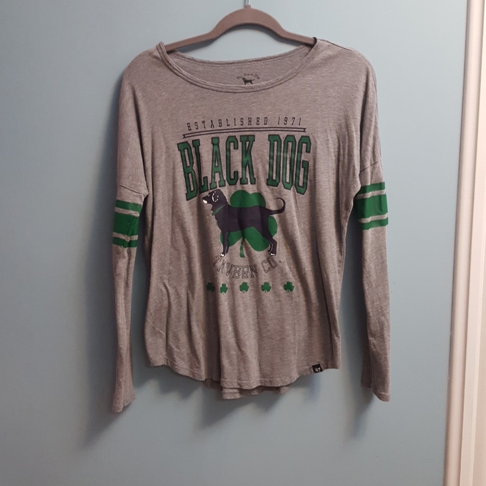 The black dog label shamrock collection shirt